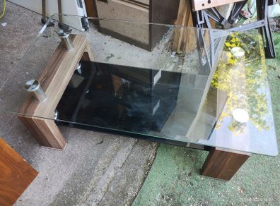 Glass coffee table (26181)