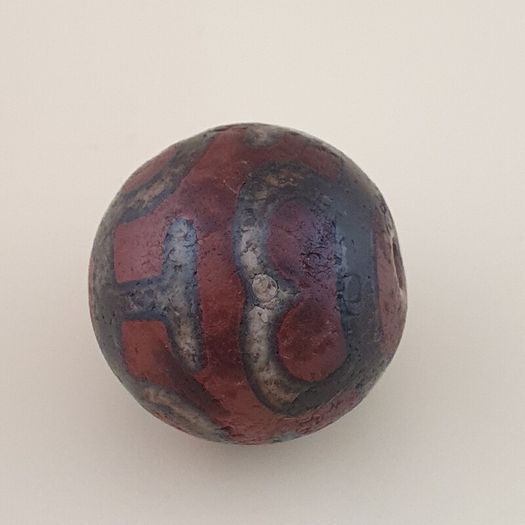 Vintage Carnelian Agate Treasure Vase Pattern Bead Amulet