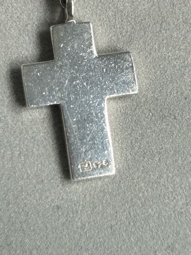 silver cross chain