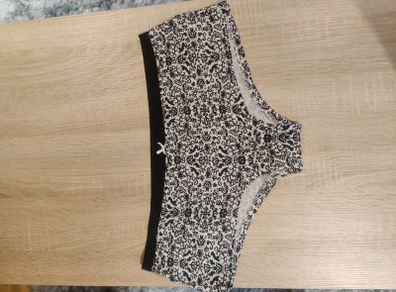 Brand new Secret Possessions panties-shorts size UK18/20 EU46/48 Postage included