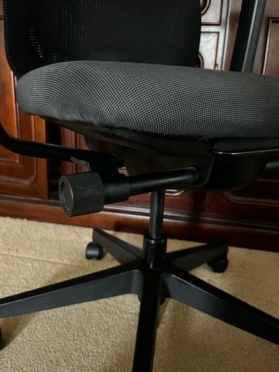 Steelcase Reply Air