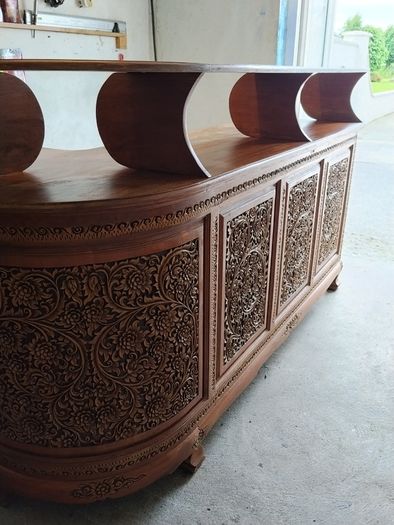 Bar Counter
