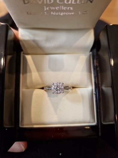 Diamond ring
