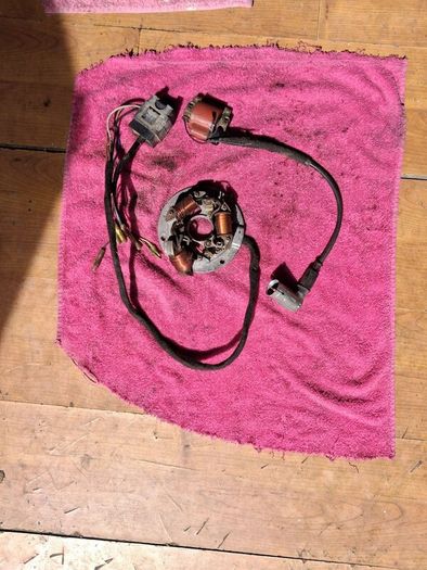 YAMAHA 1973 RT1 250 frame and spares