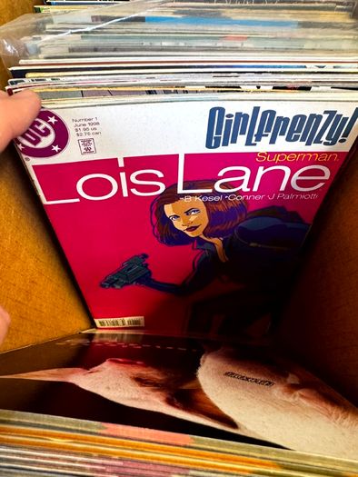 DC Long Comic Box w 250 comics for Sale (2)