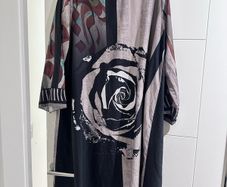 Patterned black/brown dress