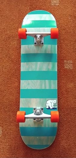 Dear, Polo Skateboard Krux Trucks & Powell Peralta Wheels