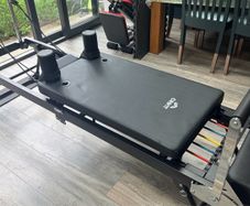 Reformer Pilates Machine