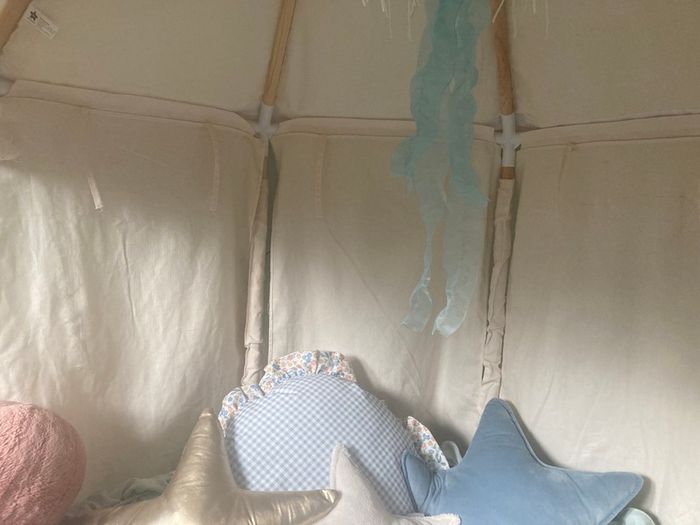 Free indoor Play tent