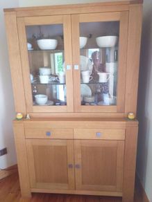 Kitchen cabinet / display