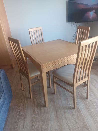 table and chairs