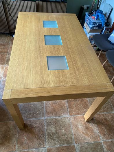 6 seat table