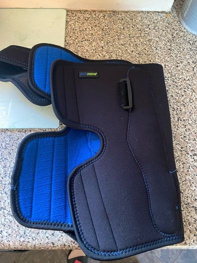 Knee Brace