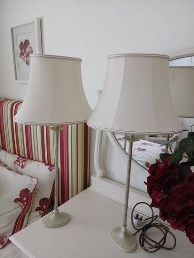 2 Beautiful Lamps