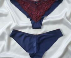 Ann Summers Sexy Lace Brazilian Burgundy/Navy s. XS