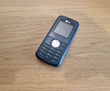 Lg Kp100