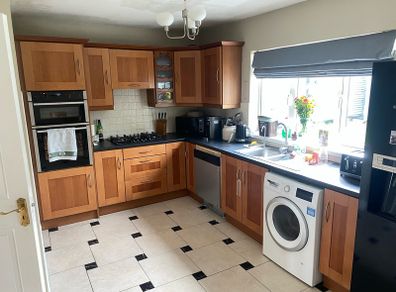 Kitchen Units Only
