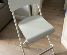 63cm White Folding Bar Stool
