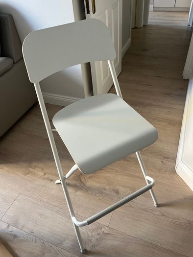 63cm White Folding Bar Stool