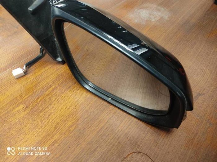 2015 Toyota Rav4 RH mirror complete