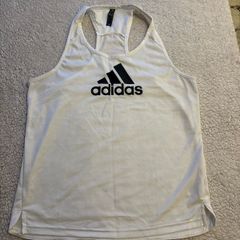 Adidas top
