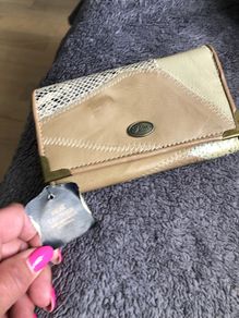 Ladies leather purse