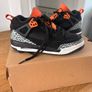 Nike Air Jordan older kids shoe size UK3.5 Image 2
