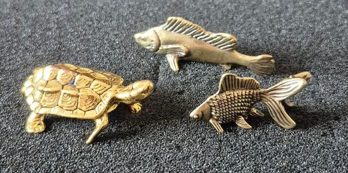 3 brass Animals,. Solid brass.