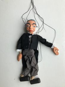 New Vintage Very Very Rare 'Nosey Parker' Pelham puppet