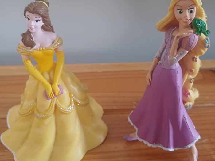 Princess figures