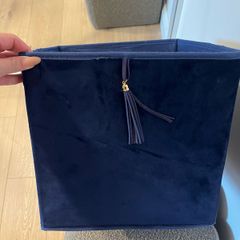 5 storage boxes