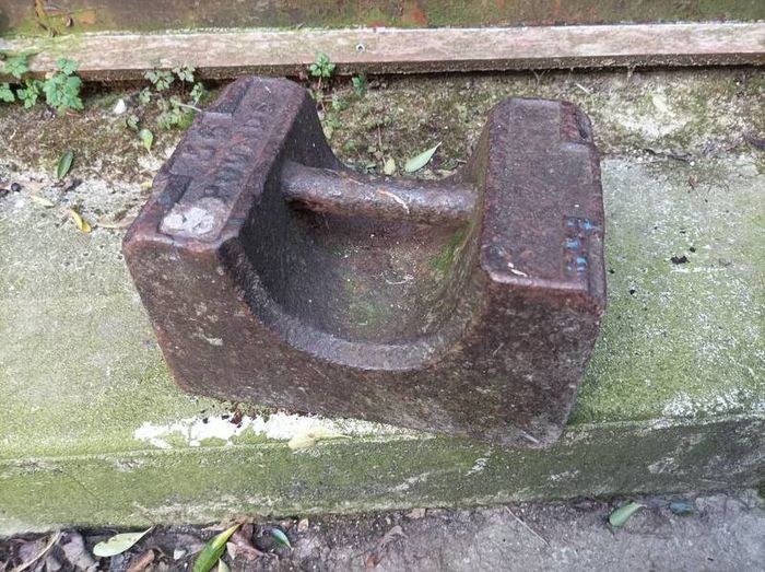 2 old weights