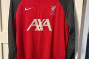 Liverpool Nike half zip training range