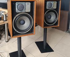 wharfedale denton 2 XP  stereo audio bookshelf speakers Hifi