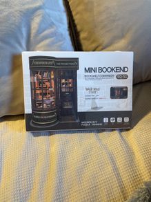 Mini Bookend