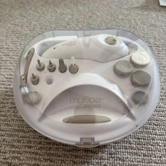 manicure kit