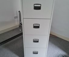 4 drawer metal filing cabinet