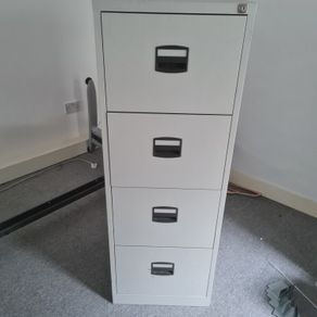 4 drawer metal filing cabinet