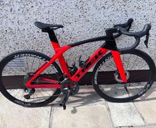 Trek Madone SL6 Carbon Road Bike