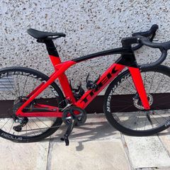 Trek Madone SL6 Carbon Road Bike