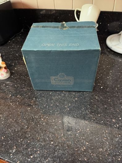 Cavan Irish Crystal Hand Cut Vase Original Box