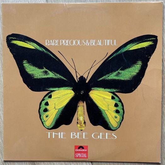 LP Bee Gees, in good condition. The price is on the list.