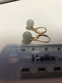 14 ct kt gold and jade earrings