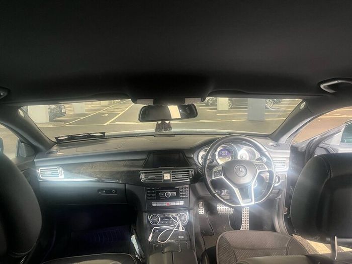 Mercedes Benz CLS