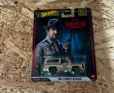 Stranger Things Chevrolet K5 Blazer Hot Wheels