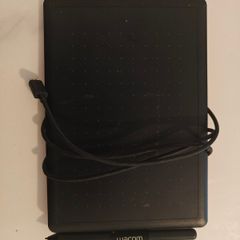 One by Wacom Small, Pen Tablet, incl. battery-free Wacom Pen 2K