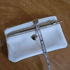 Textier White Patent Leather Coin Purse