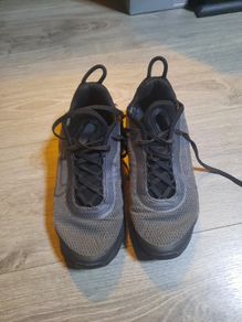 Nike air