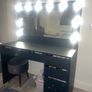dressing table with mirror and lights Image 4
