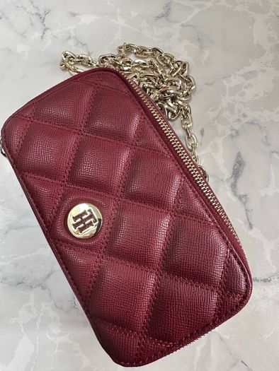 Tommy Hilfiger bag